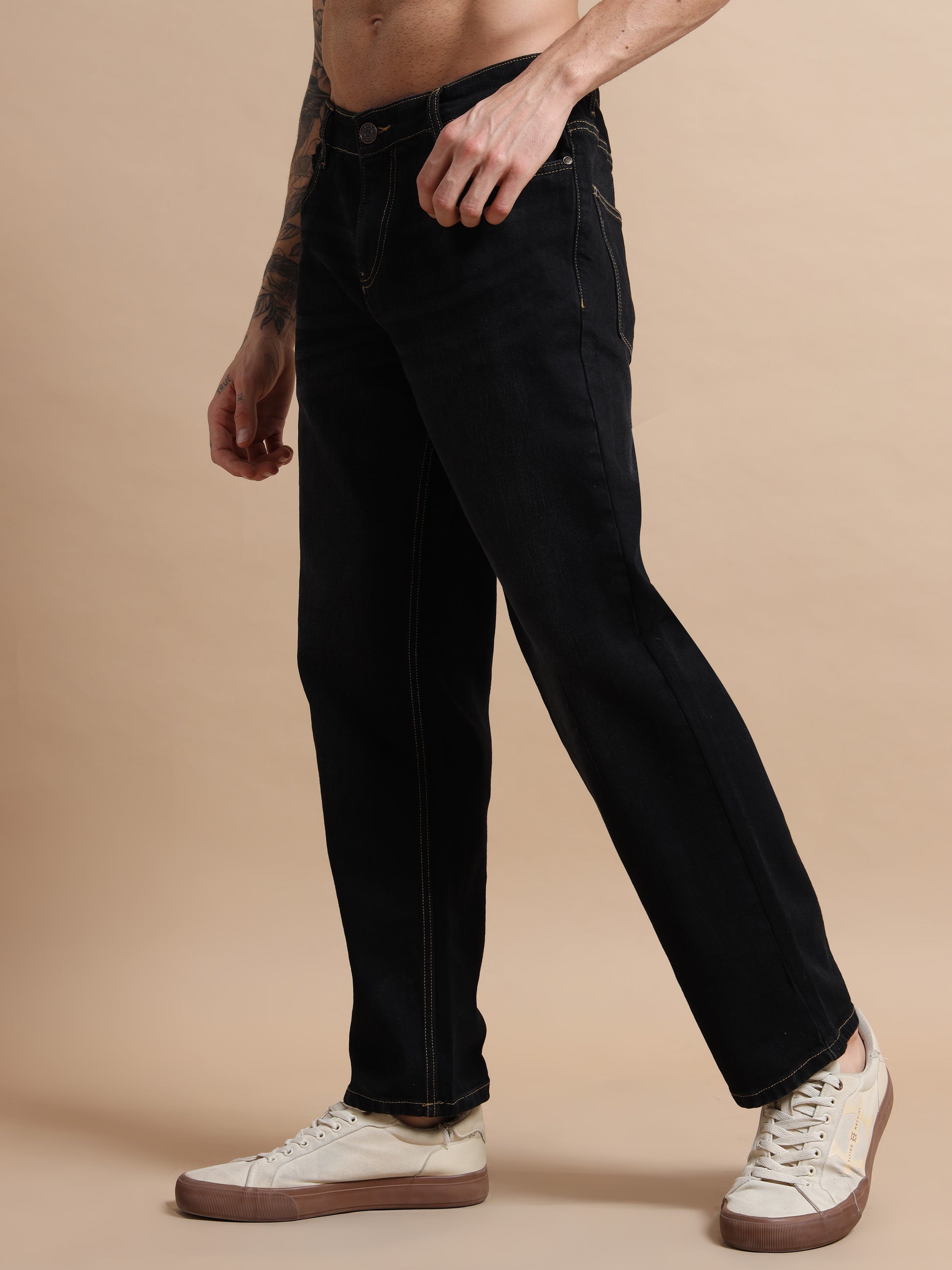 Straight Fit Plus Size Black Jeans with Washed Effect