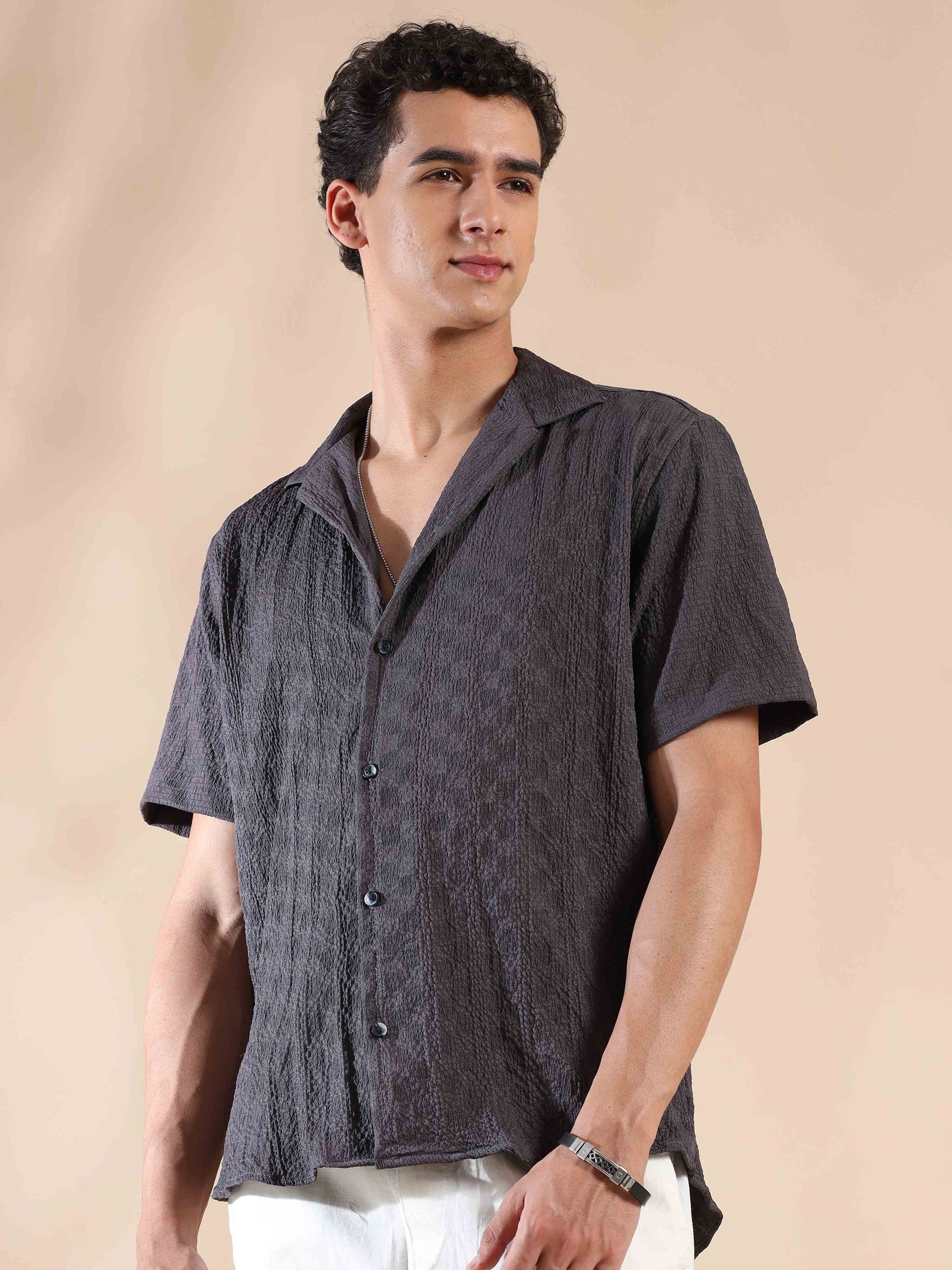 Half sleeve solid popcorn shirt for men