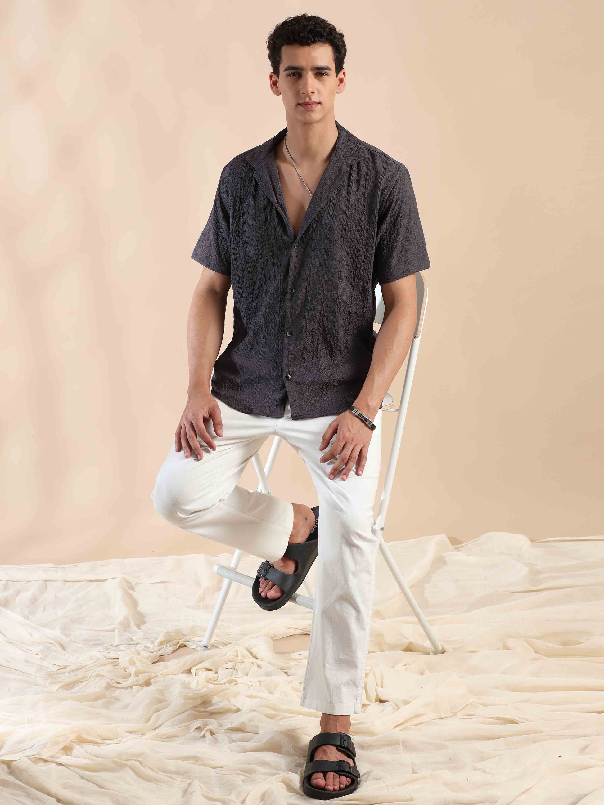 Half sleeve solid popcorn shirt for men