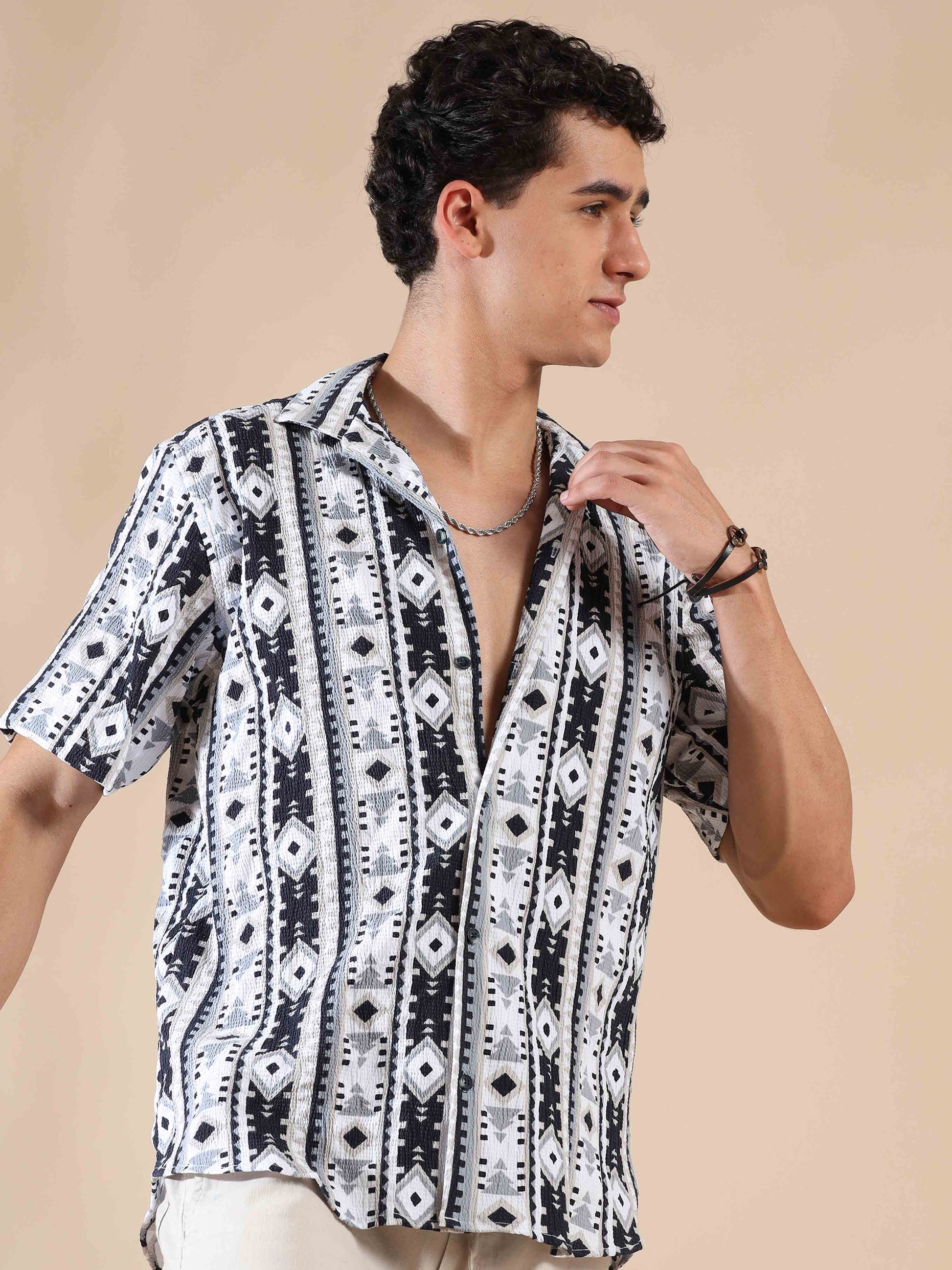 Half sleeve printed popcorn shirt for men
