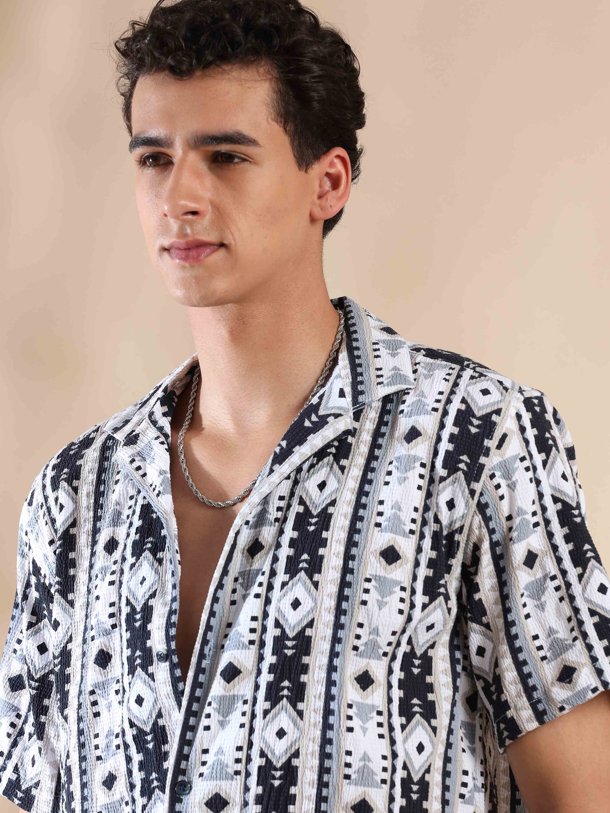 Half sleeve printed popcorn shirt for men