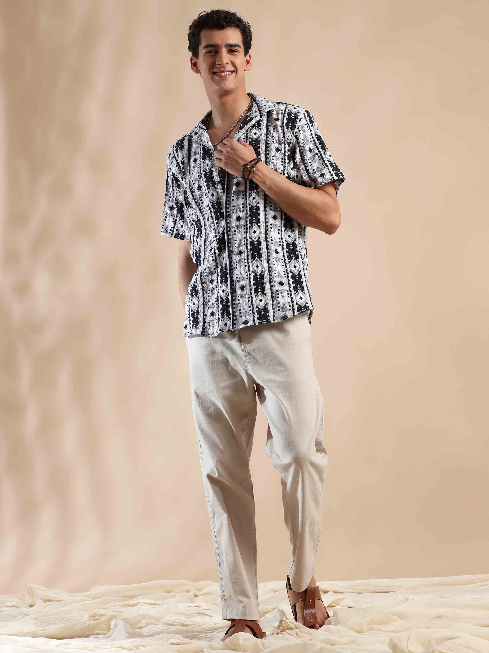 Half sleeve printed popcorn shirt for men