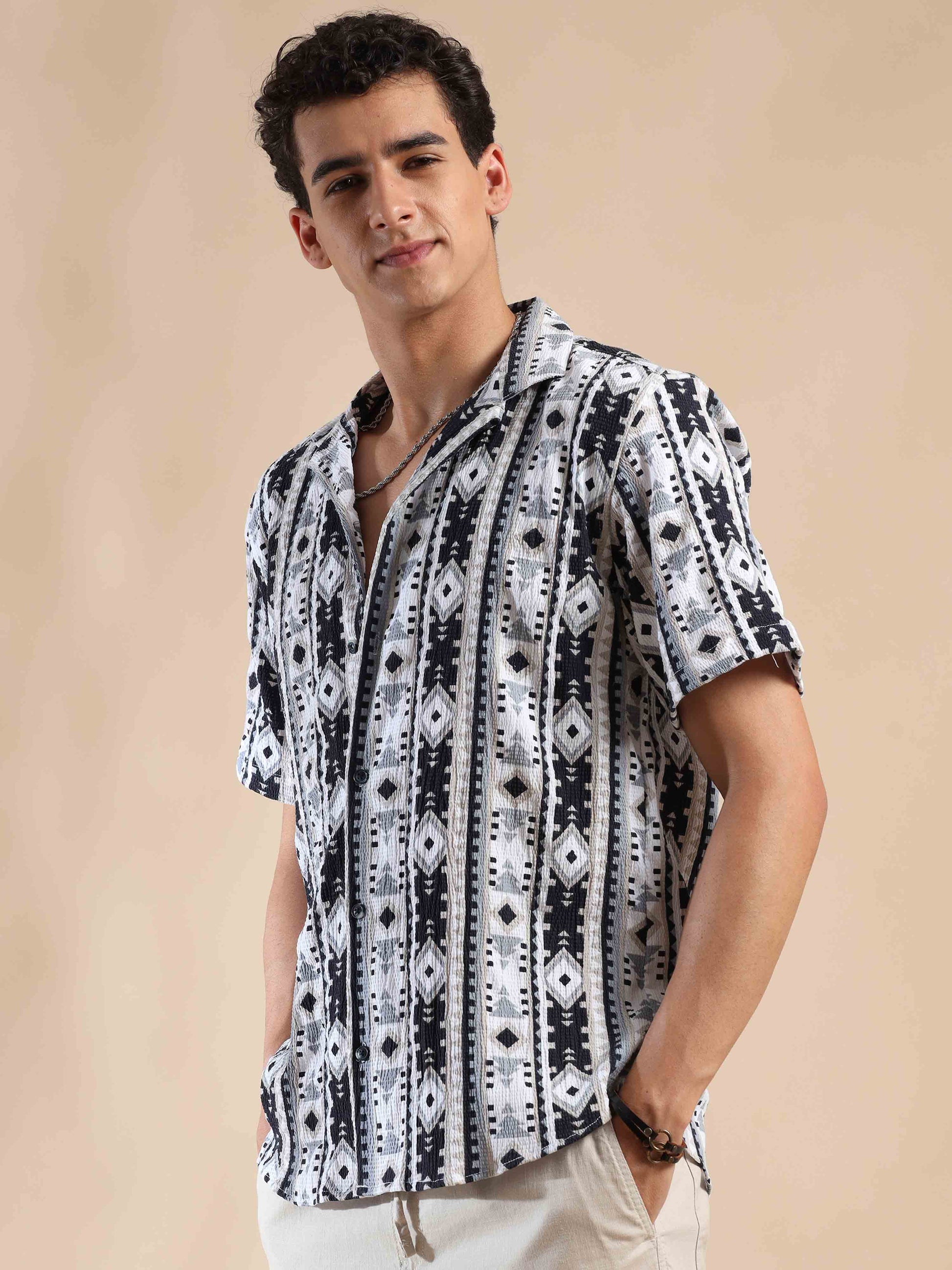 Half sleeve printed popcorn shirt for men
