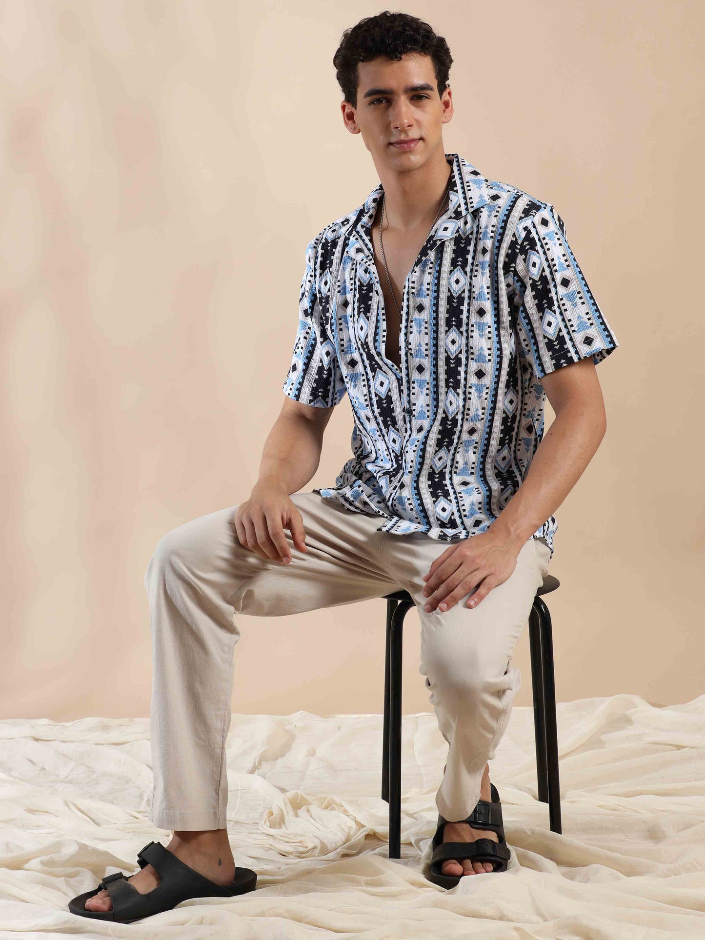 Half sleeve printed popcorn shirt for men